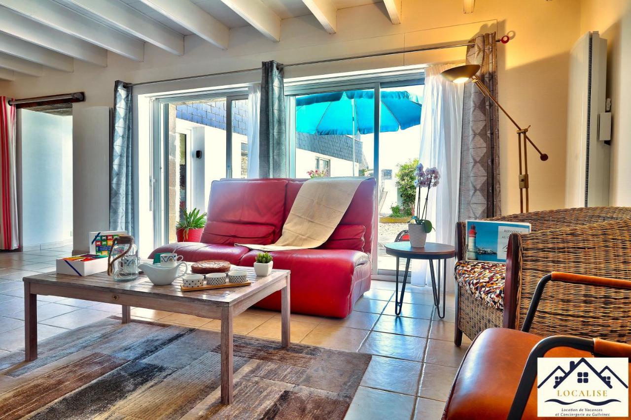 LocaLise - La Maison du pêcheur au Guilvinec - Chambres vue mer - A 20m de la mer située à la pointe de Men Meur - Tout à pied, plage, port, centre, commerces, marché - Wifi inclus - Linge de lit inclus - Jardin clos - En option , ménage et serviette Extérieur photo